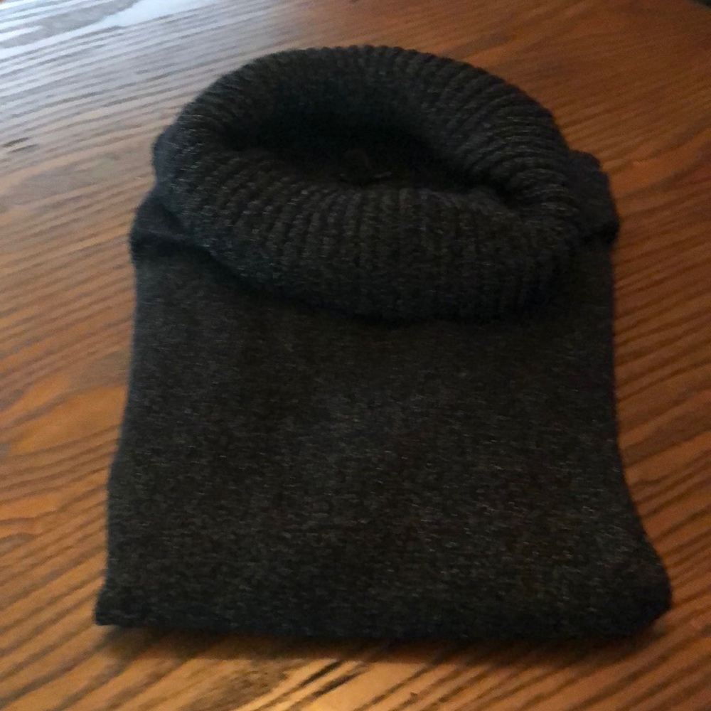 Excellent condition Cowell neck incline sweater
